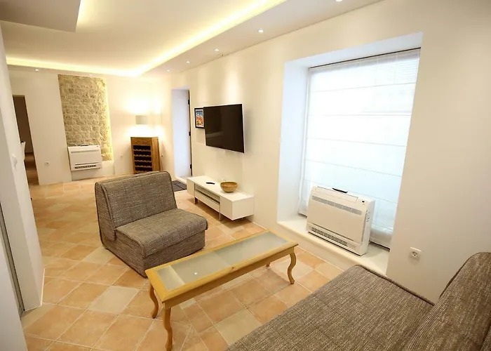 Casa Marina Апартаменты *